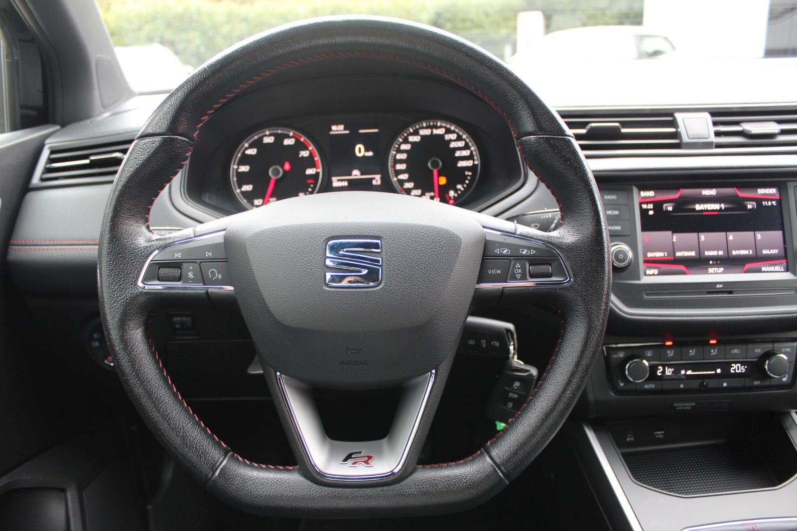 Seat Arona FR/Sportpaket/AHK/SHZ/PDC Kamera Garantie