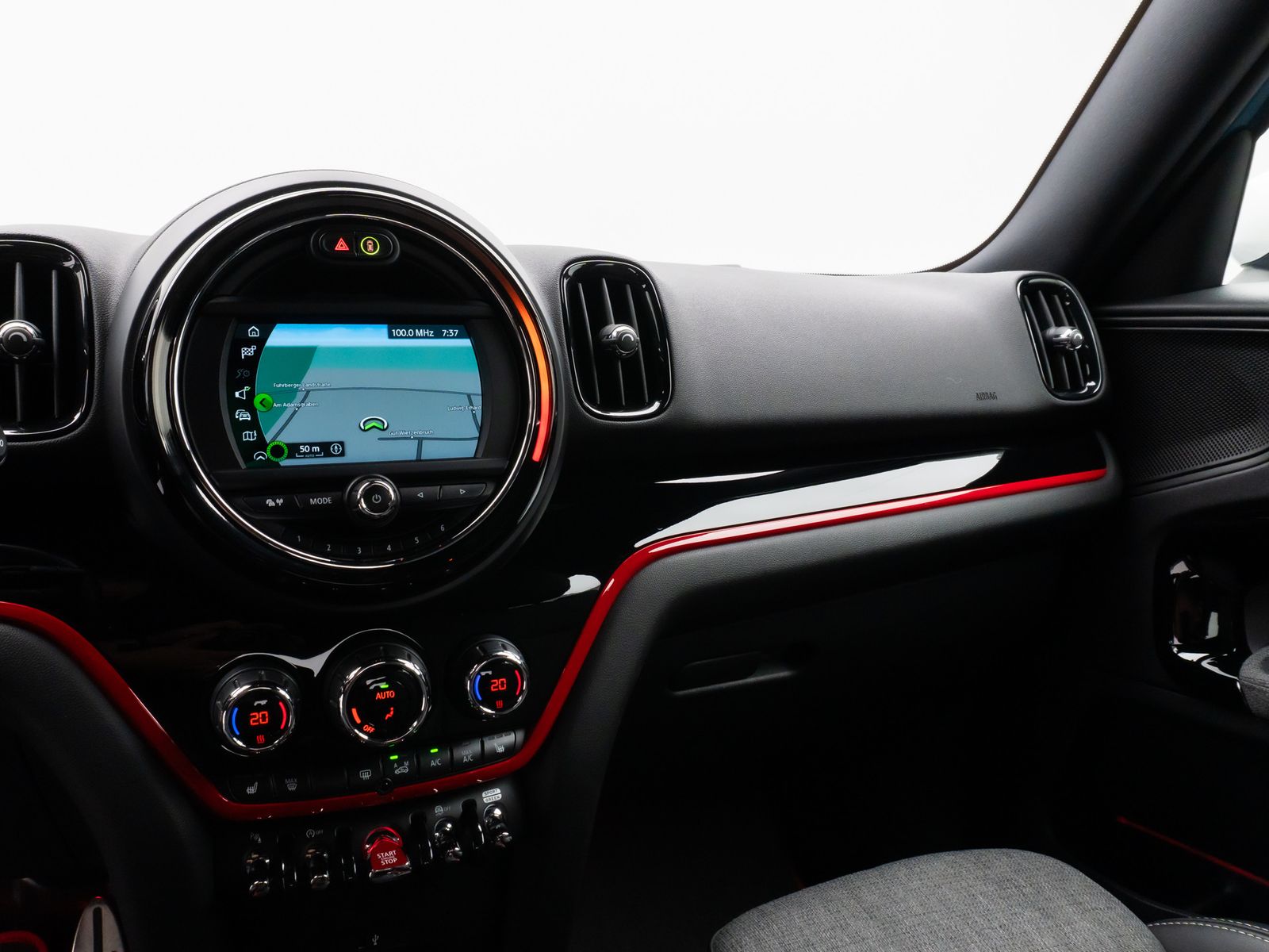 Fahrzeugabbildung MINI Countryman D (Cooper) JC Works All4 AHK Kamera