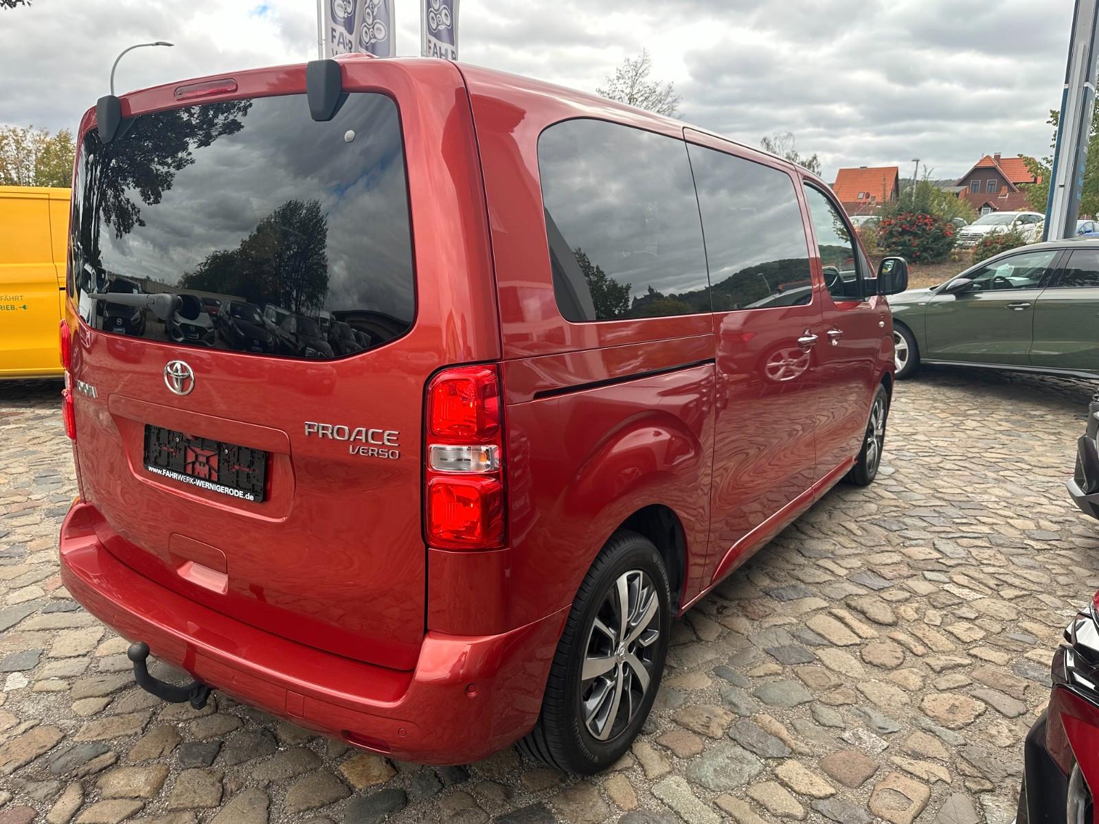 Toyota Proace Verso L1 Team Deutschland AHK Standhzg.