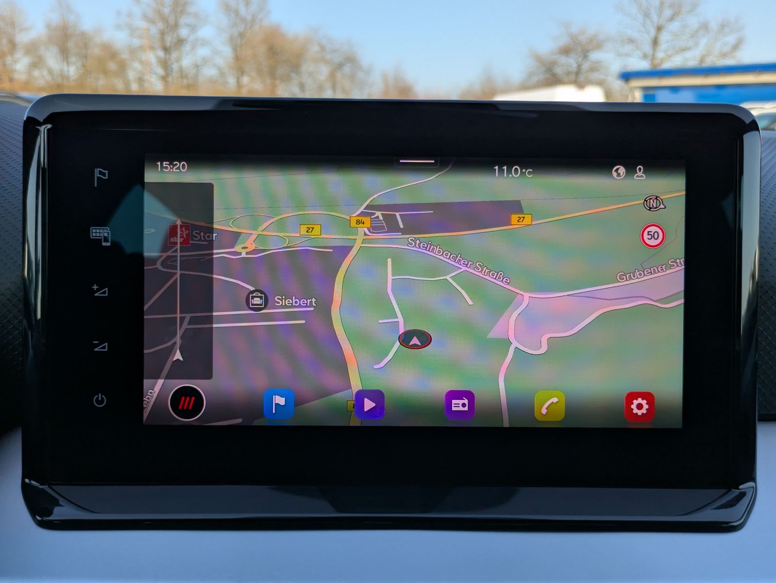 Fahrzeugabbildung SEAT Arona 1.5 TSI FR DSG AHK*ACC*LED*APP*DAB*KAMERA