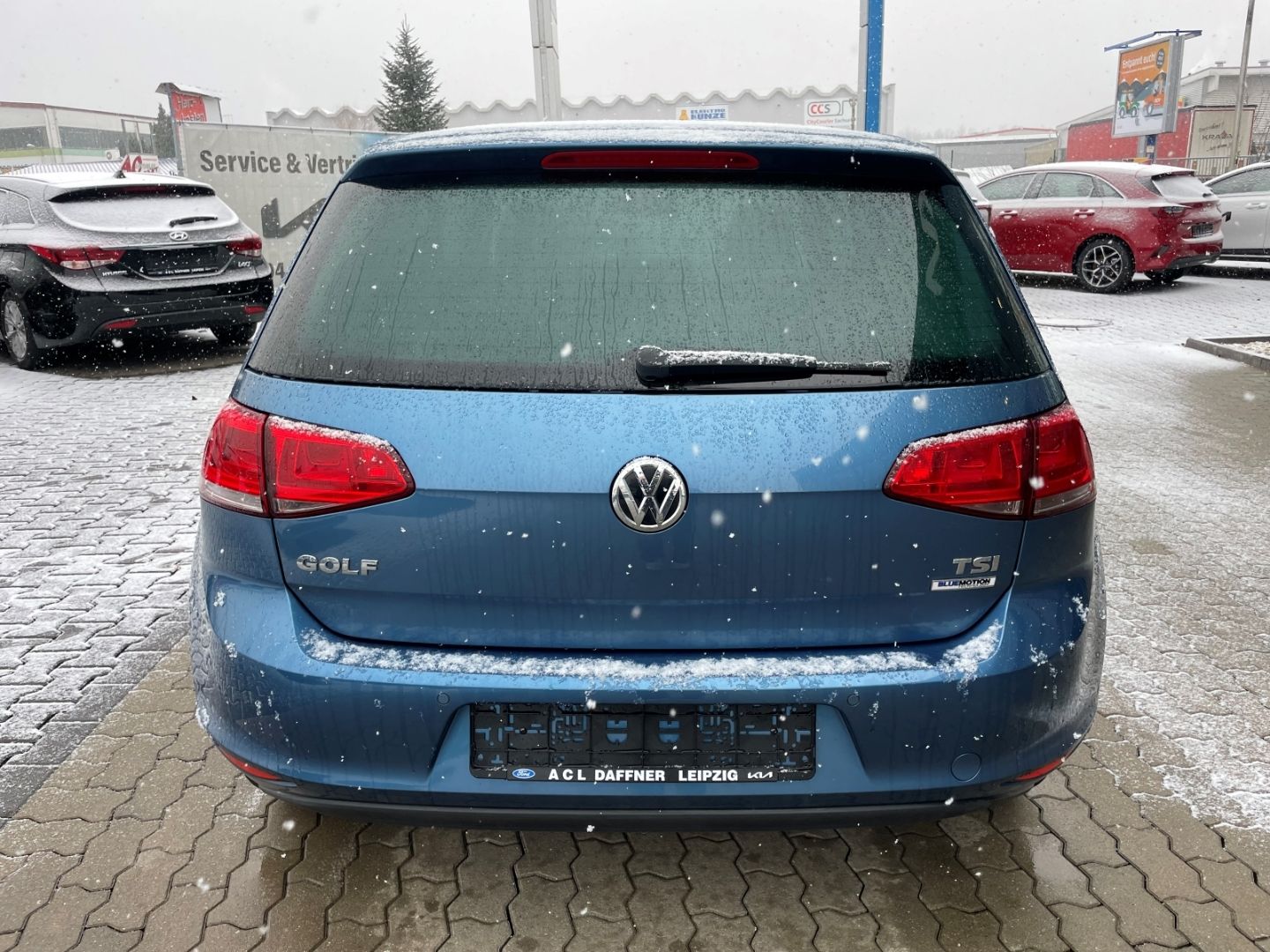 Fahrzeugabbildung Volkswagen Golf VII Cup PDC vo/hi Klimaautomatik SHZ