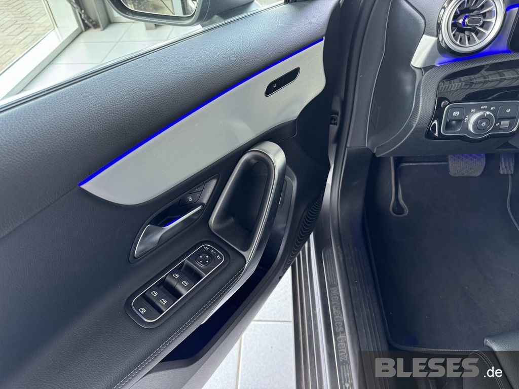 MERCEDES-BENZ A 200 – Bild 11