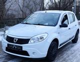 Dacia Sandero 1.2 16V Ambiance Tüv NEU 136.000Km.TOP - Dacia Sandero: 1.2