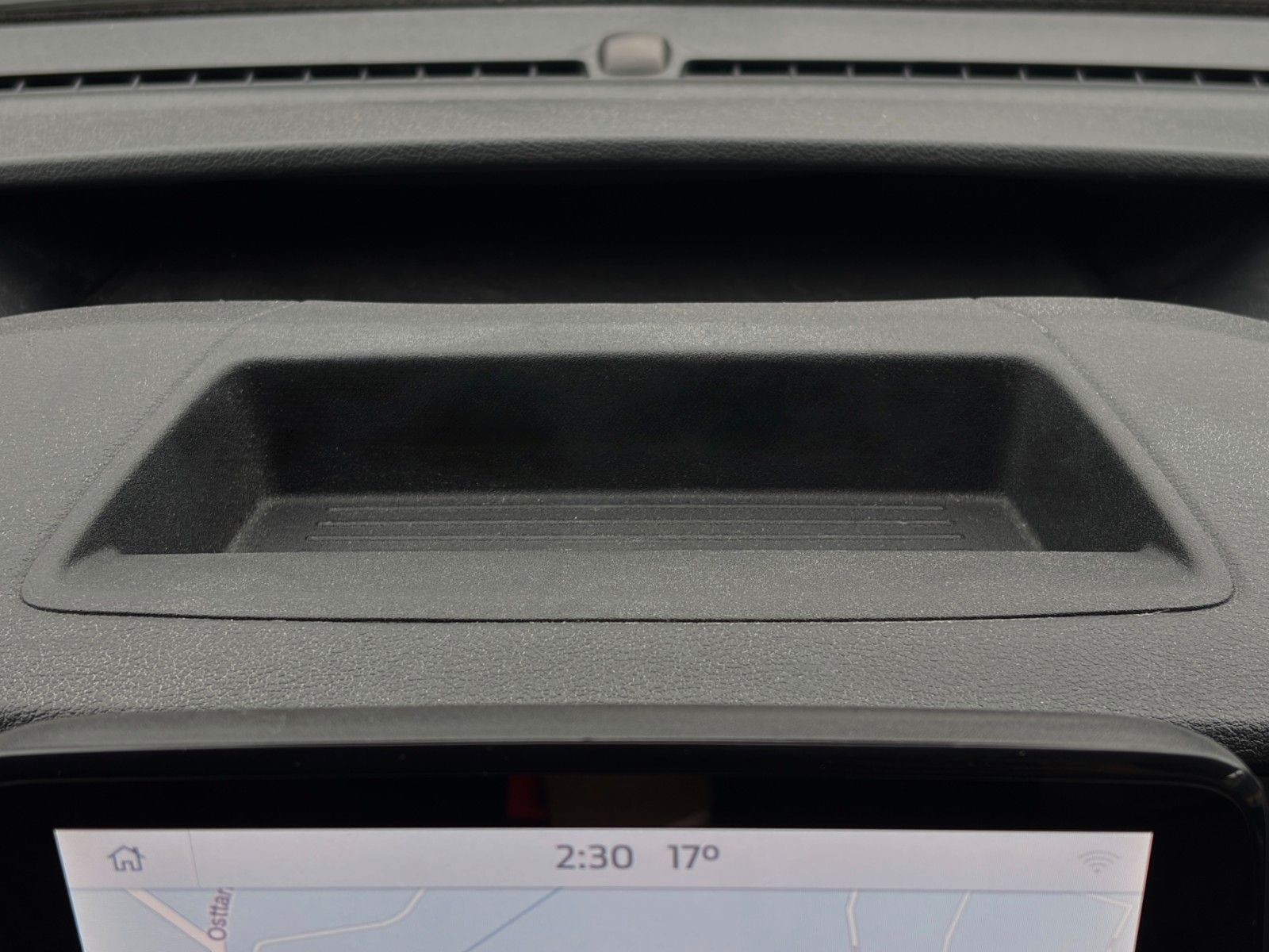 Fahrzeugabbildung Ford Transit Custom 300 L2 H1 Trend Navi Kamera Temp.