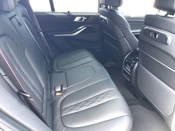 BMW X5 xDrive40d M Sportpaket Gestiksteuerung DAB