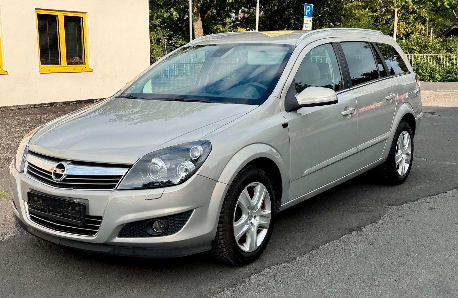 Opel Astra Caravan 1.8 TÜV 11/2027 AHK