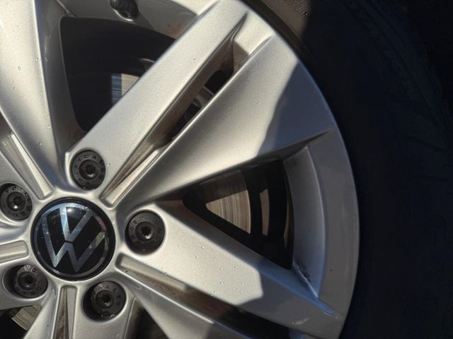 Golf Variant 8 VIII Life 1.0 eTSI Navi ACC Apple