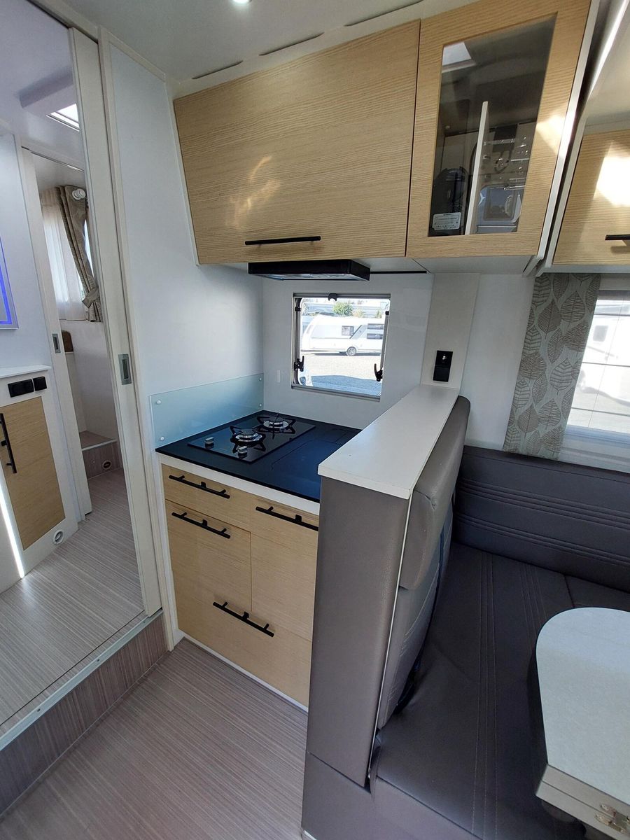 Fahrzeugabbildung Notin Sonstige Bilbao BCL Fiat Ducato 8 Hubbett 360°