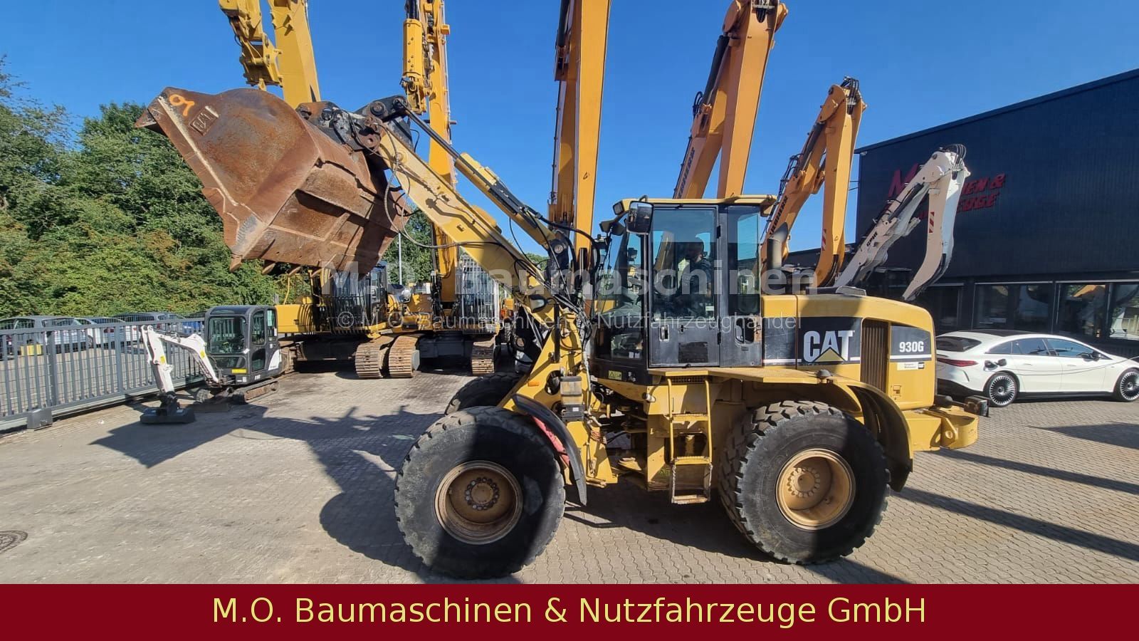 Fahrzeugabbildung CAT 930G / ZSA / SW / Kamera