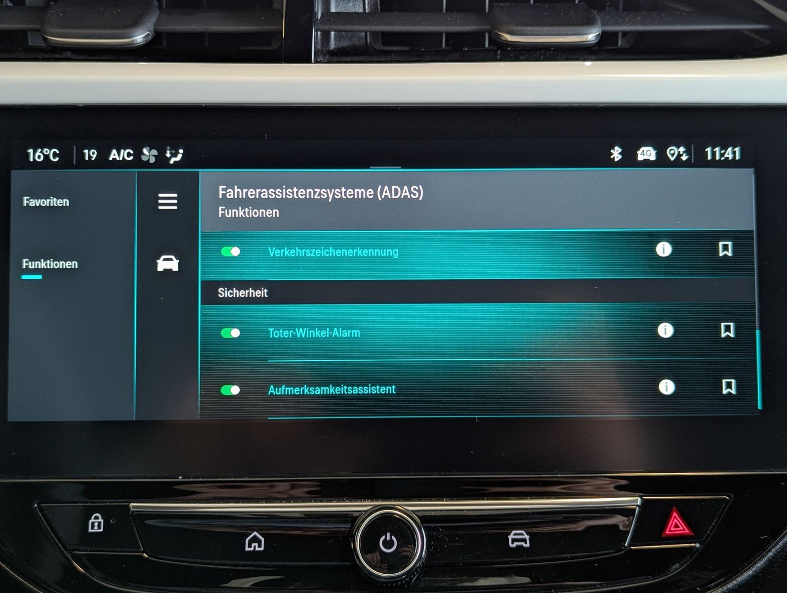 OPEL Corsa GS 1.2 Turbo LED Navi ACC Kamera Carplay - Image 30