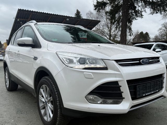 Ford Kuga Titanium/TÜV NEU/SERVICE NEU/4X4