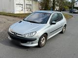 Peugeot 206 2.0 Diesel mit Tüv - Peugeot 206 mit Diesel-Antrieb: 2.0