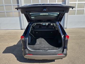 Toyota RAV 4 - 8