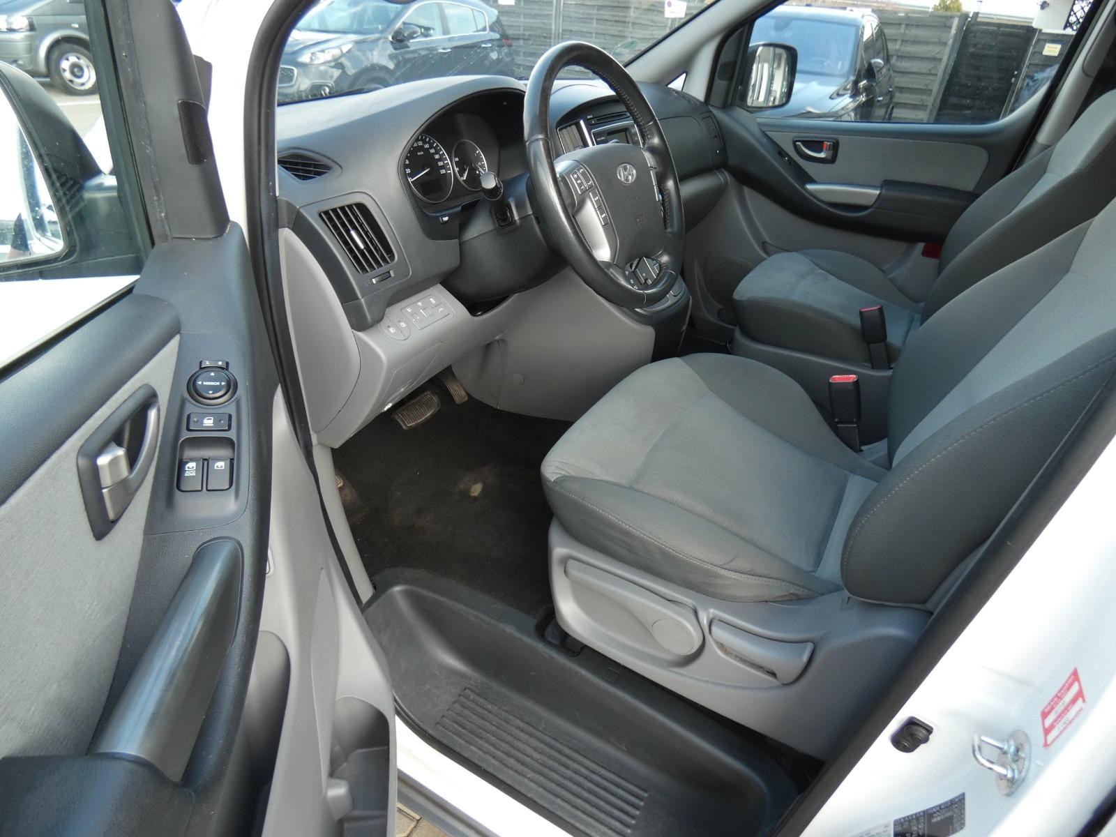 Hyundai H-1 Starex 8 Sitze Automatik Klima Weiss