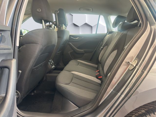 Kamiq Tour 1.5 TSI 110 kW 7-Gang DSG SOFORT VERF