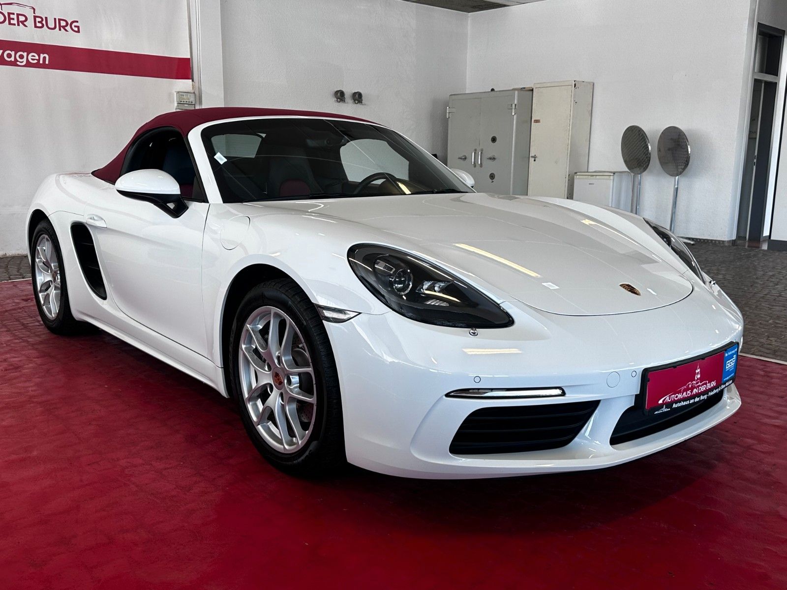 PORSCHE Boxster