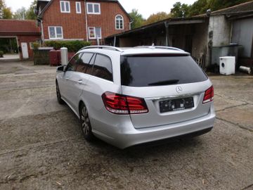Mercedes E 220 - 6
