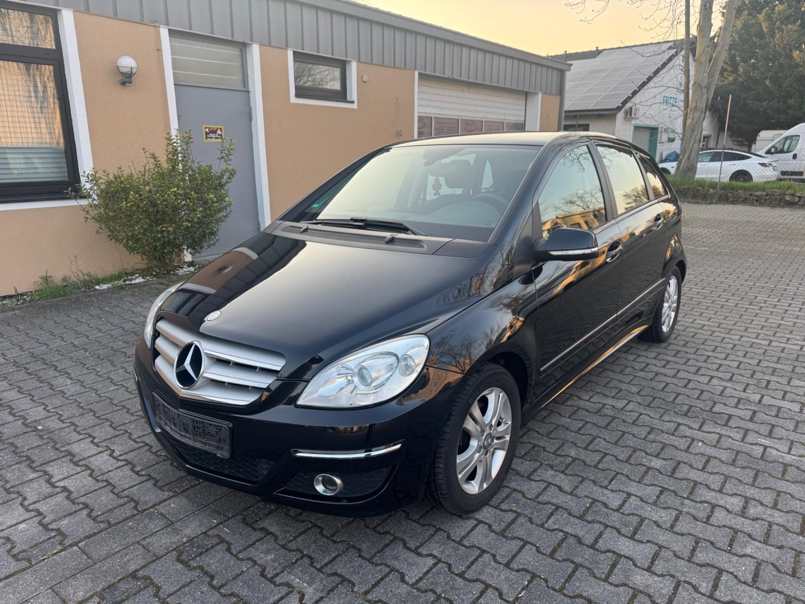 Mercedes-Benz B 180 CDI MODELLPFLEGE EURO5