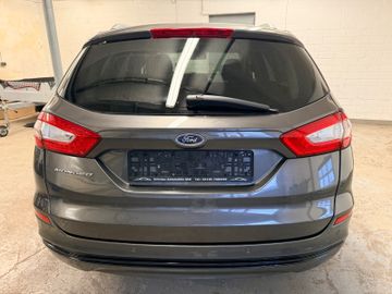Ford Mondeo - 3