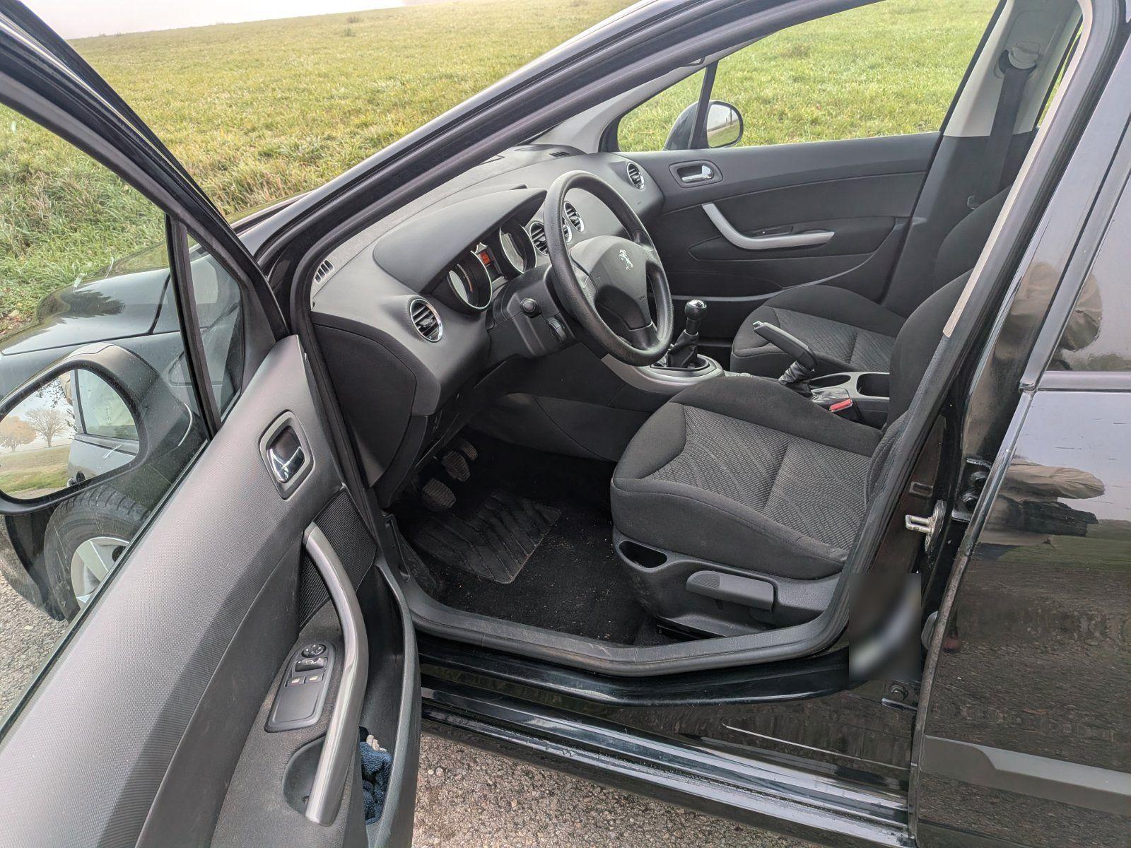 Peugeot 308 2013 — photo 5