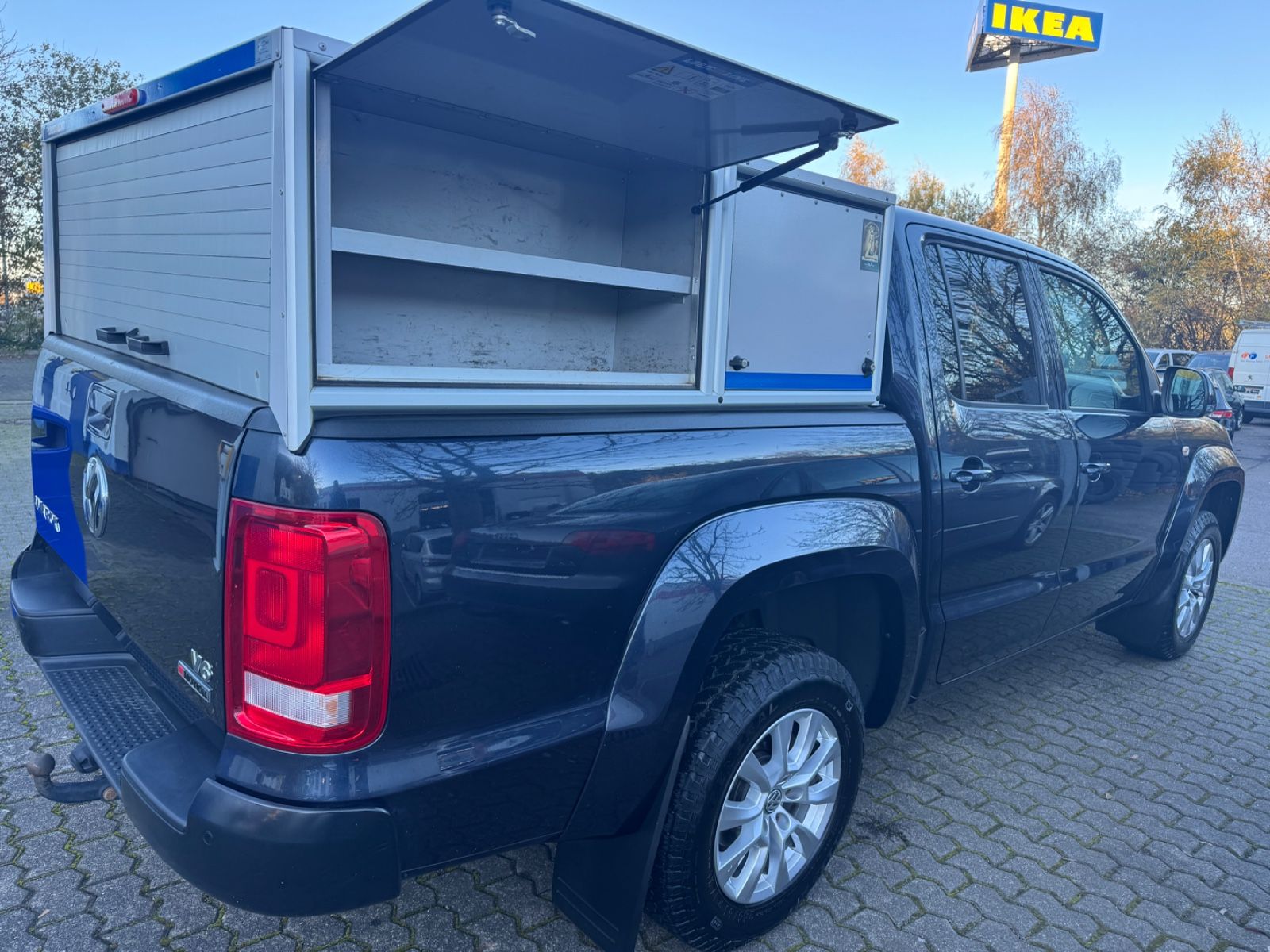 Fahrzeugabbildung Volkswagen Amarok  4Motion Seilwinde+Leder+Kamera+Standheiz