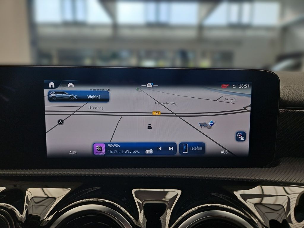 Fahrzeugabbildung Mercedes-Benz A 180 Progressive Night Navi LED SHZ SpurH KAM