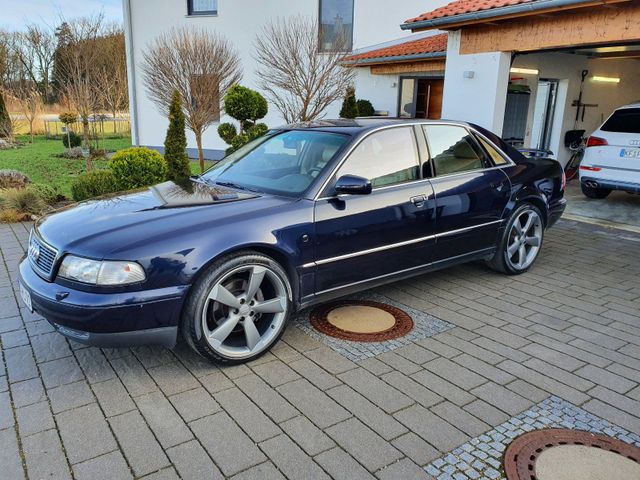 Audi S8 D2 V8 4,2 Tiptronic Quattro