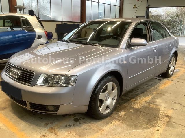 Audi A4 2.0 multitronic/35TKM!/SHZ/PDC/Tempomat