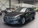 Volkswagen Passat Variant 2.0 TDI SCR DSG Elegance 8-fach - VW Passat Variant in Mannheim