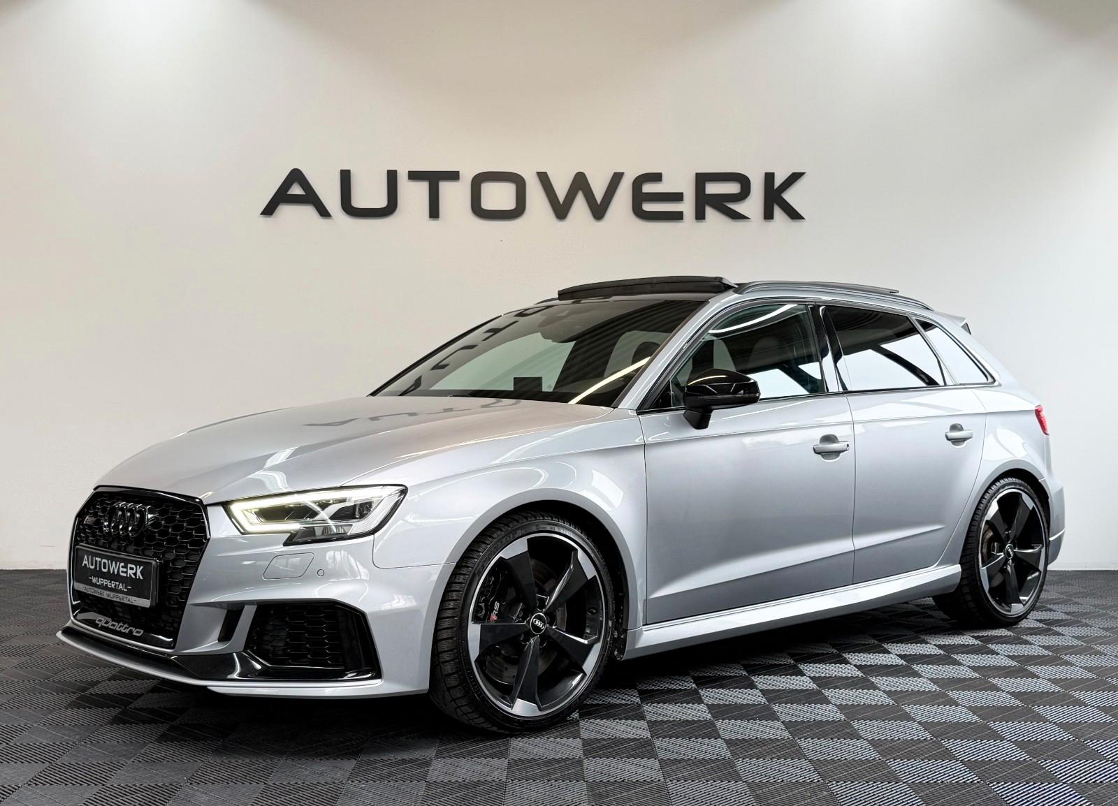 Audi RS 3 Sportback 2.5 TFSI Quattro*SCHALE*PANO*KAME