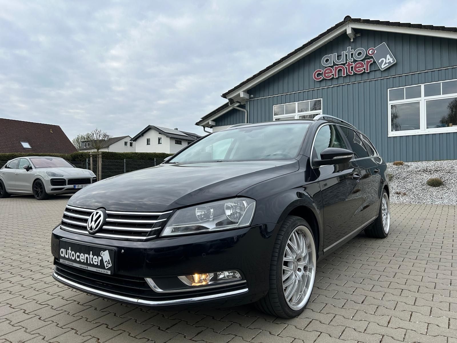 Fahrzeugabbildung Volkswagen Variant 2.0 TDI°4Motion°AHK°Navi°PDC°