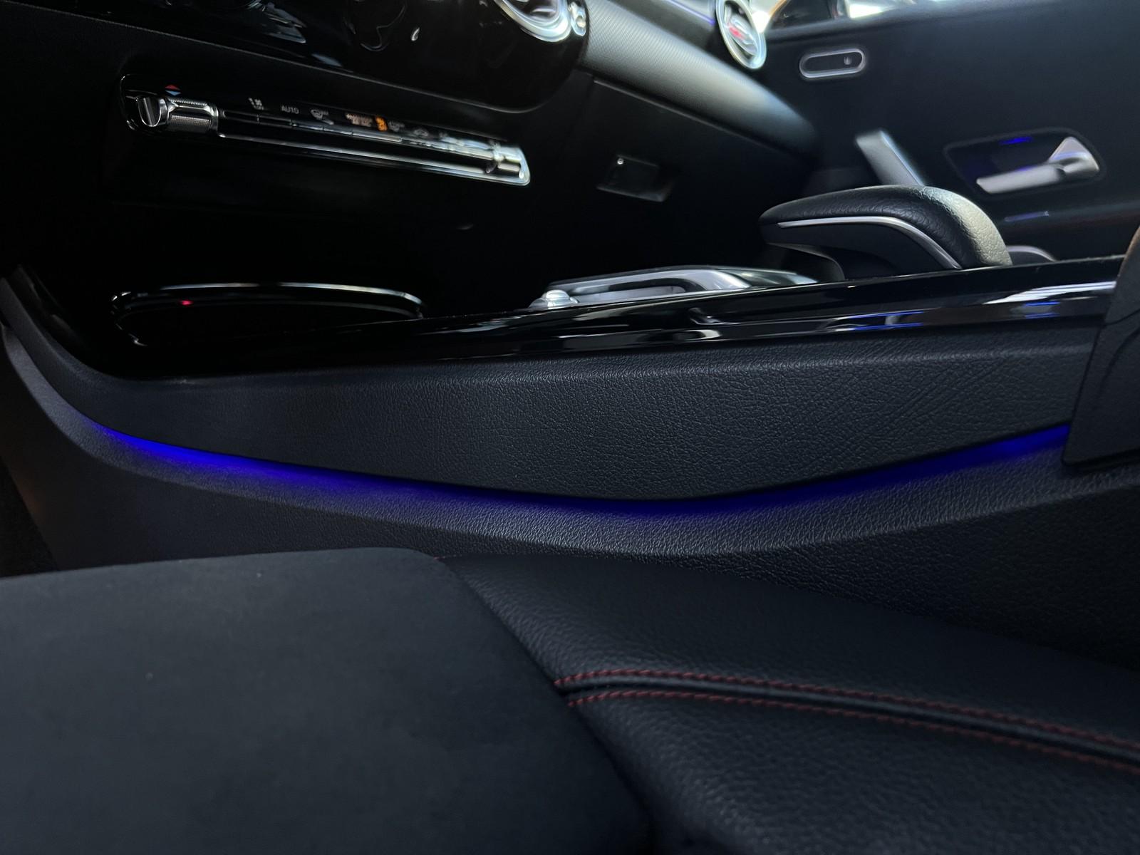 Mercedes-Benz A 250 AMG Line LED / ATTENTION ASSIST / SPURHALT