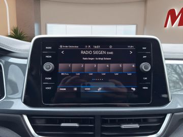 Volkswagen T-Roc 1.5 TSI Style DCT AHK Kamera Navi Massage