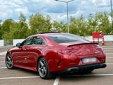 Mercedes-Benz Mercedes Benz 450 - Mercedes-Benz 450 mit Benzin-Antrieb