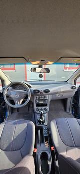 Mercedes-Benz A 140 CLASSIC Classic - blaue Mercedes-Benz A 140