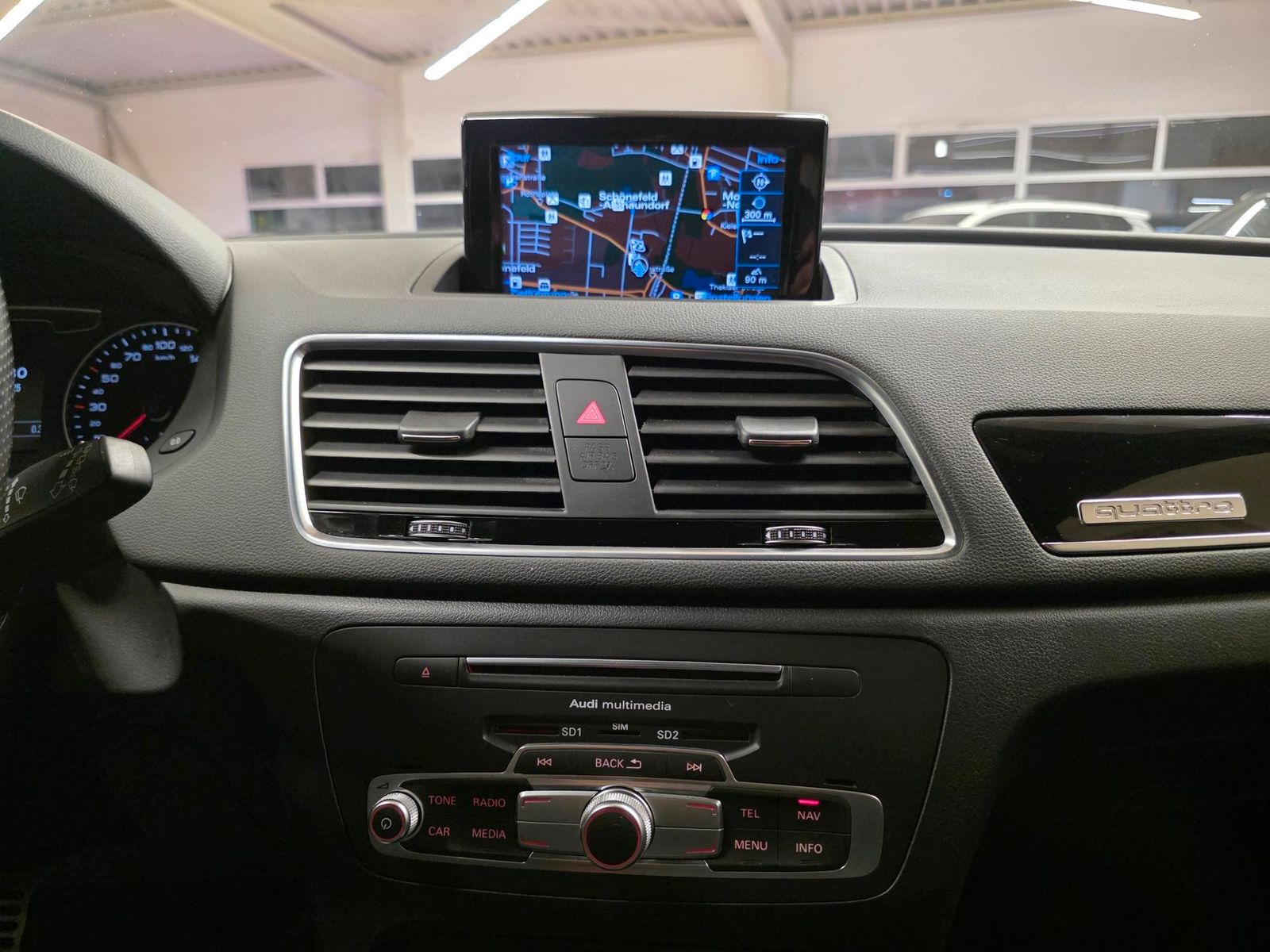 Fahrzeugabbildung Audi Q3 2.0 sport 3x S-Line Competition/LED/BOSE/AHK