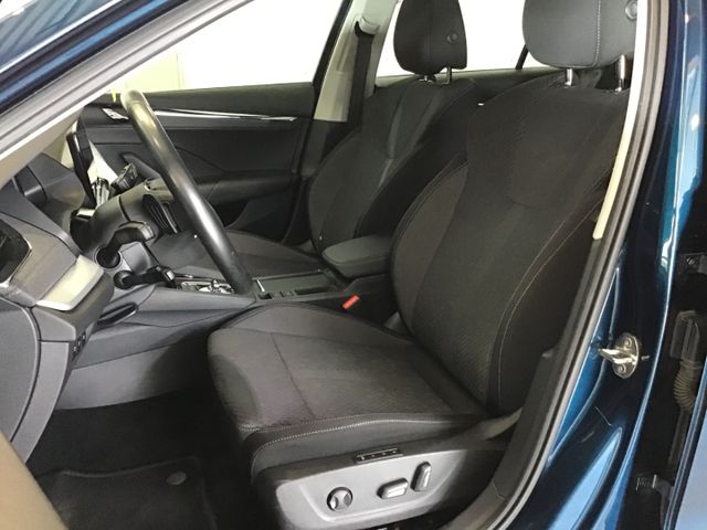 Fahrzeugabbildung Skoda Octavia Style 2.0TDI DSG/AHK/ACC/Navi/PDC/DAB
