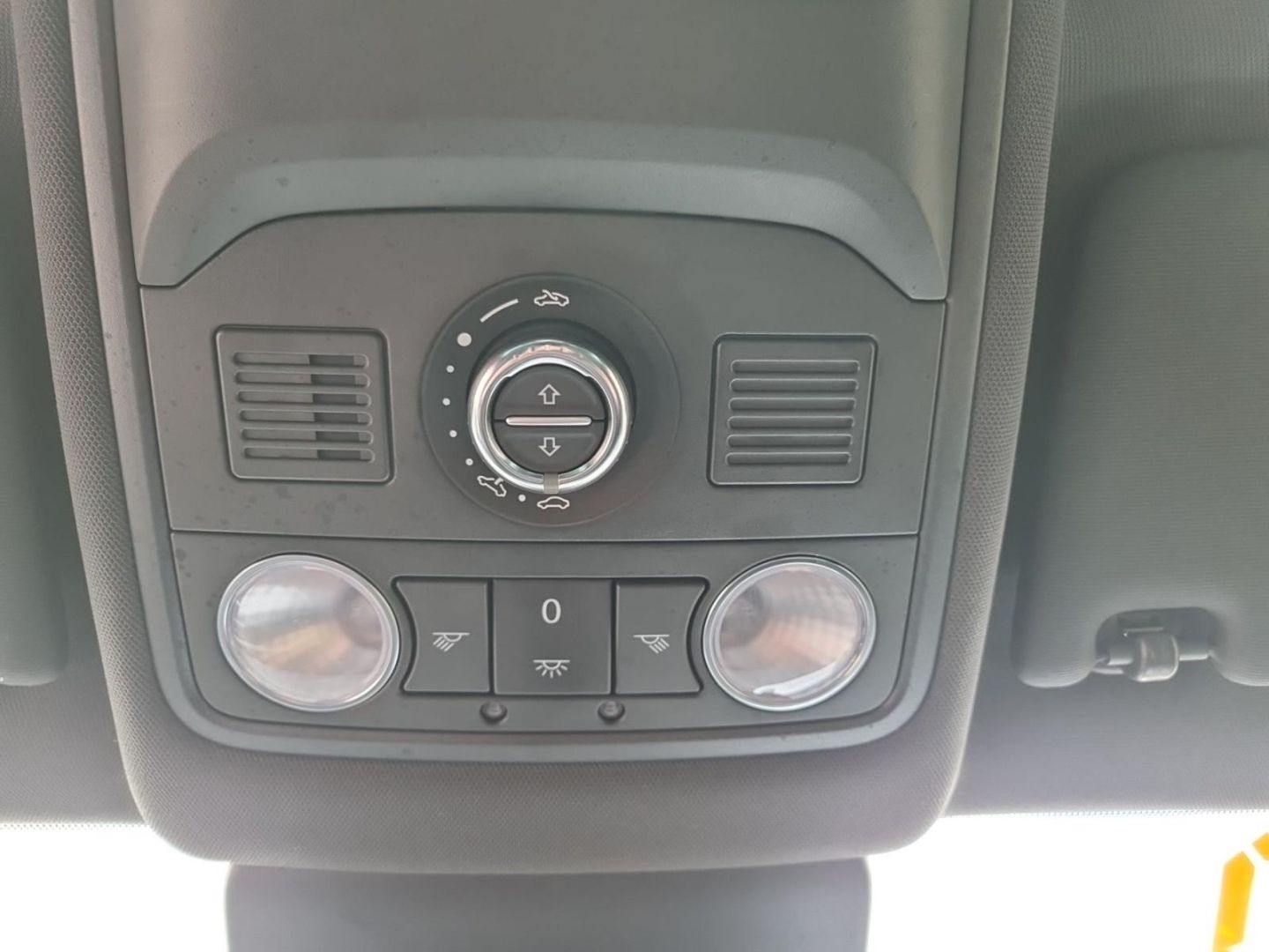 Fahrzeugabbildung SEAT Leon FR BLACK MATT EDITION ST FAHRASS-P+WINTER-P