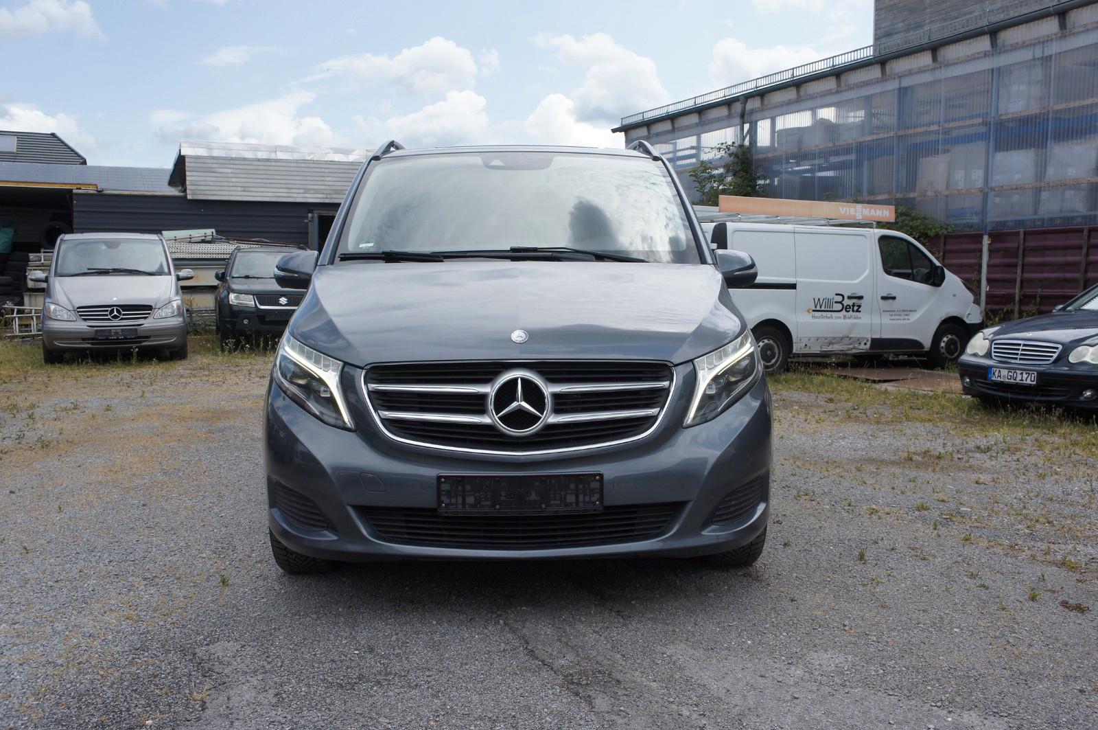Mercedes-Benz V 250 CDI/BT/d EDITION 4MATIC lang, Tisch.