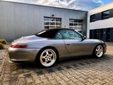 Porsche 911 Carrera Cabriolet  - Porsche 911er Reihe in Duisburg
