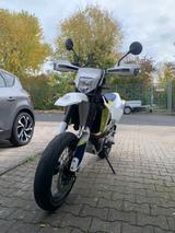 Husqvarna 701 sm - SUPER MOTO VON 501 BIS 750 CCM