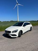 Mercedes-Benz CLA 180 Shooting Brake CLA 180 AMG Line Shoo...