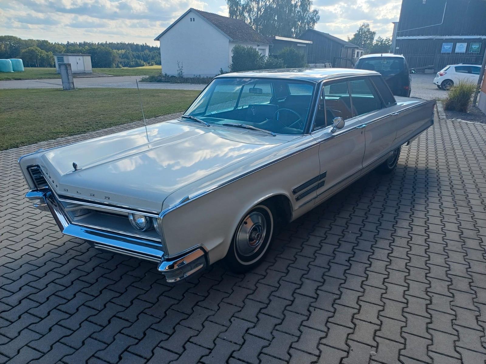 Chrysler 300 Hardtop 4-door