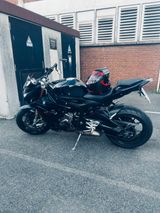 BMW S 1000 R  - NAKED BIKE VON 751 BIS 1000 CCM