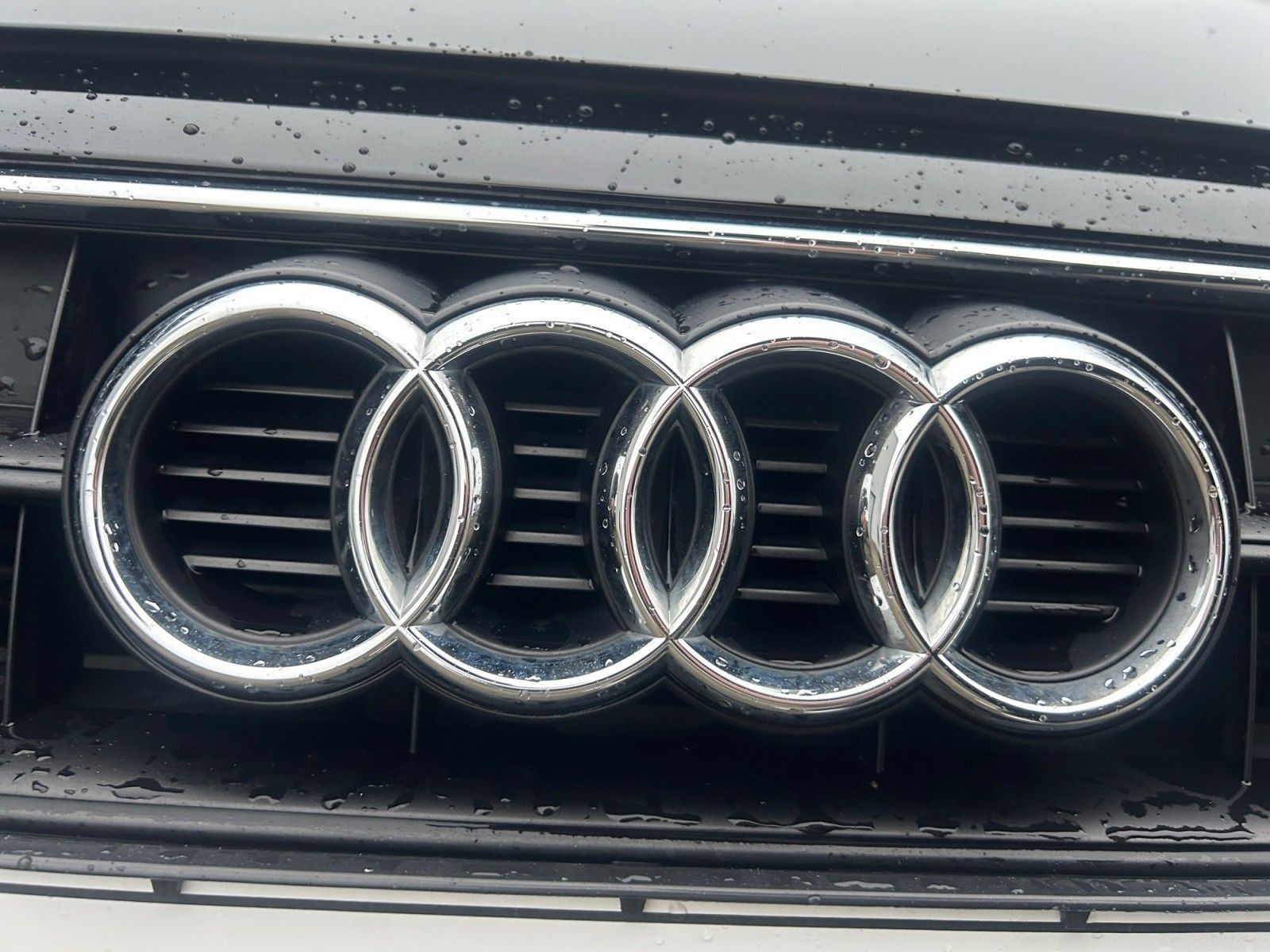 Audi A4 - Bild 13
