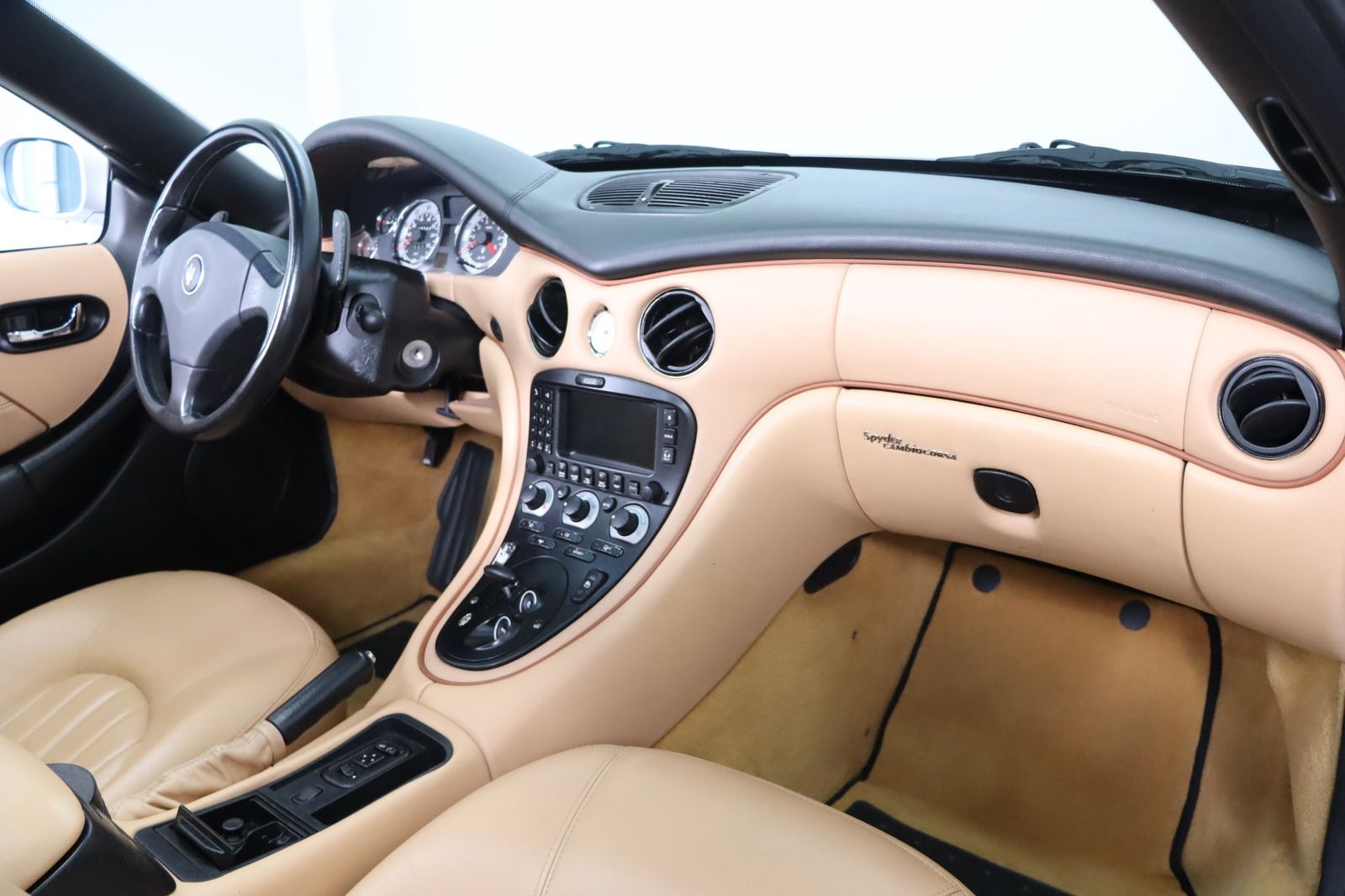 Fahrzeugabbildung Maserati Spyder Cambiocorsa * Memory * Sitzhzg. * Leder