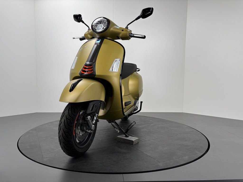 Fahrzeugabbildung Vespa GTS 310 SuperSport E5+ *NEUFAHRZEUG