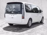 Hyundai Staria TREND HEV 9-Sitzer 1.6 T-GDI 225PS 6-AT P - Hyundai STARIA mit Schiebedach