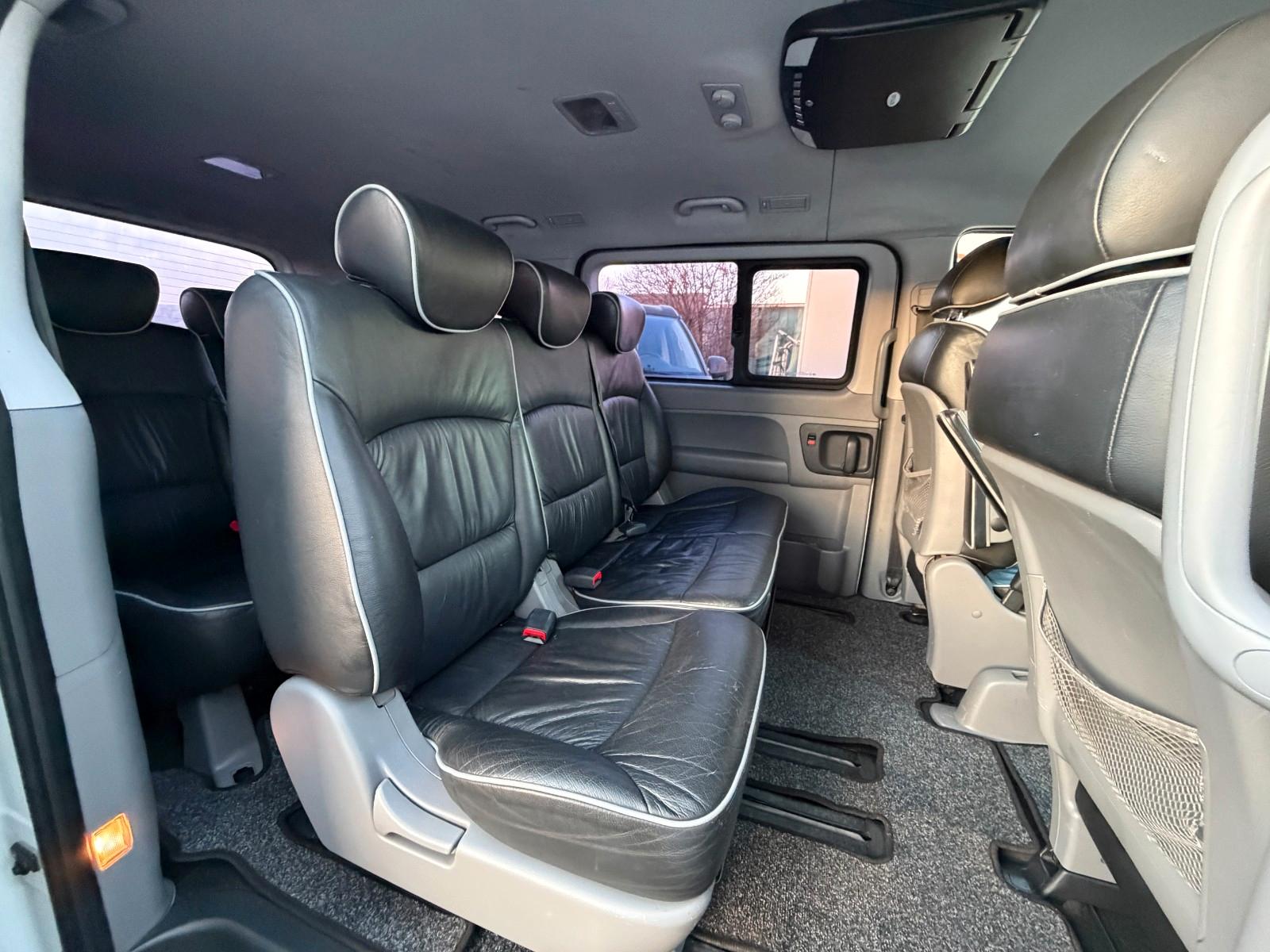 Hyundai H-1 Travel Premium