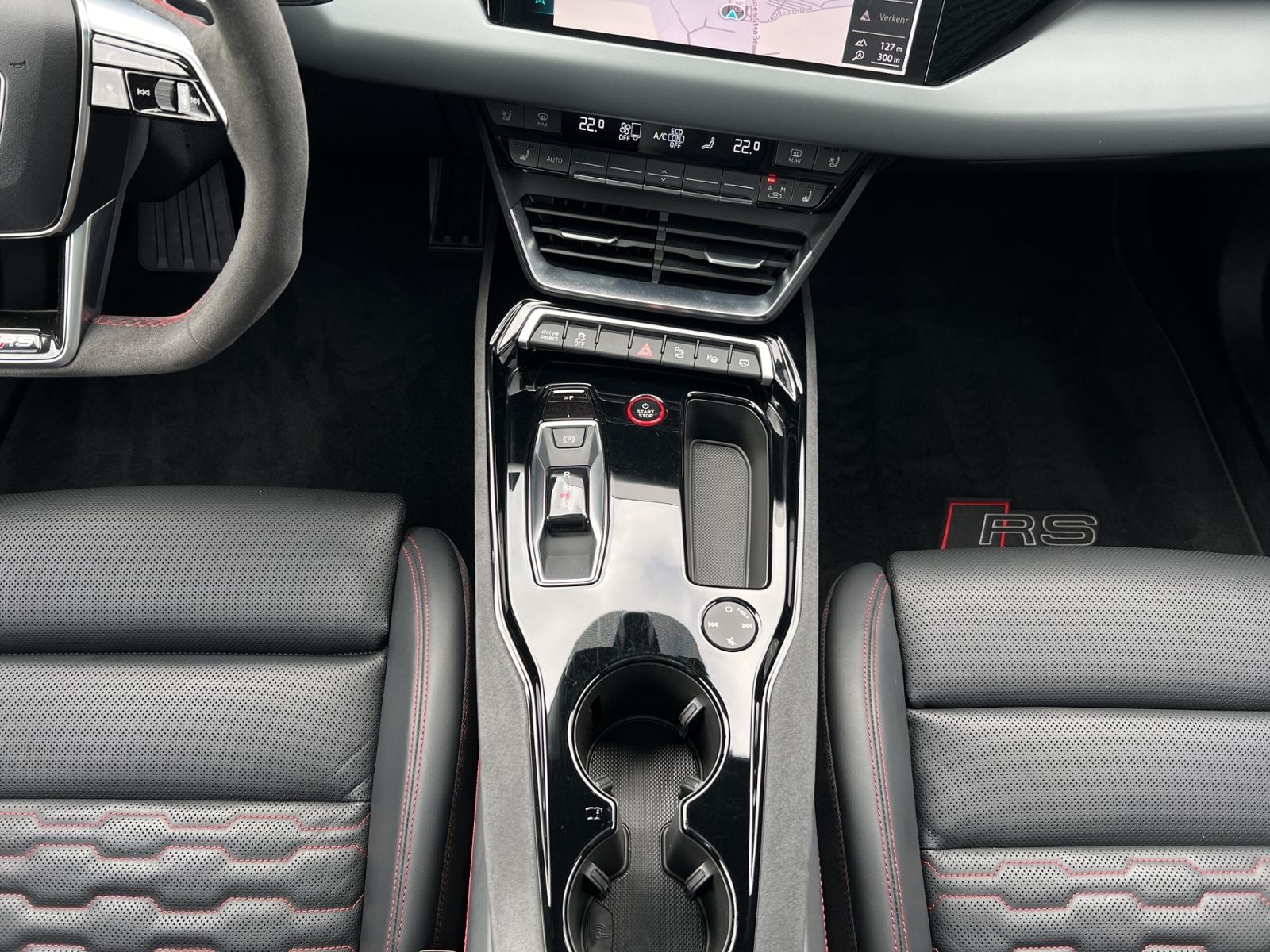 Audi e-tron GT RS quattro HUD Navi Matrix LED B&O KLI